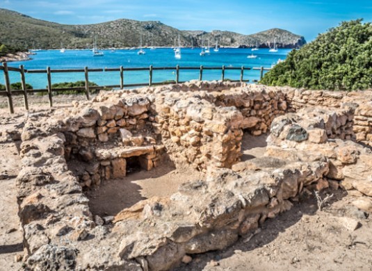 visita al faro de la isla de cabrera